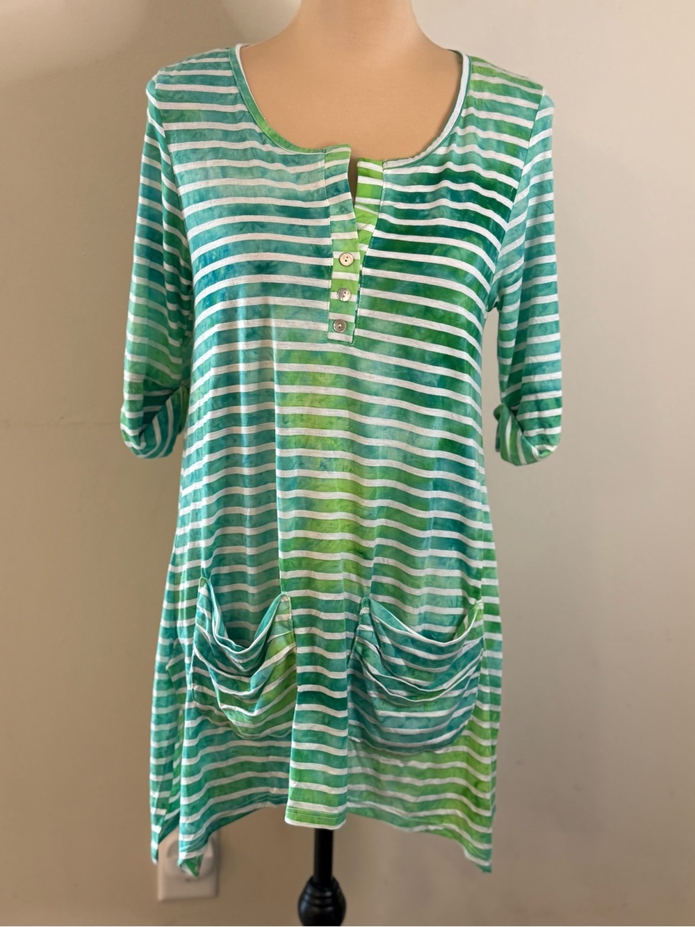 Cha Cha Vente green tie dye striped asymmetrical midi coverup dress pockets M